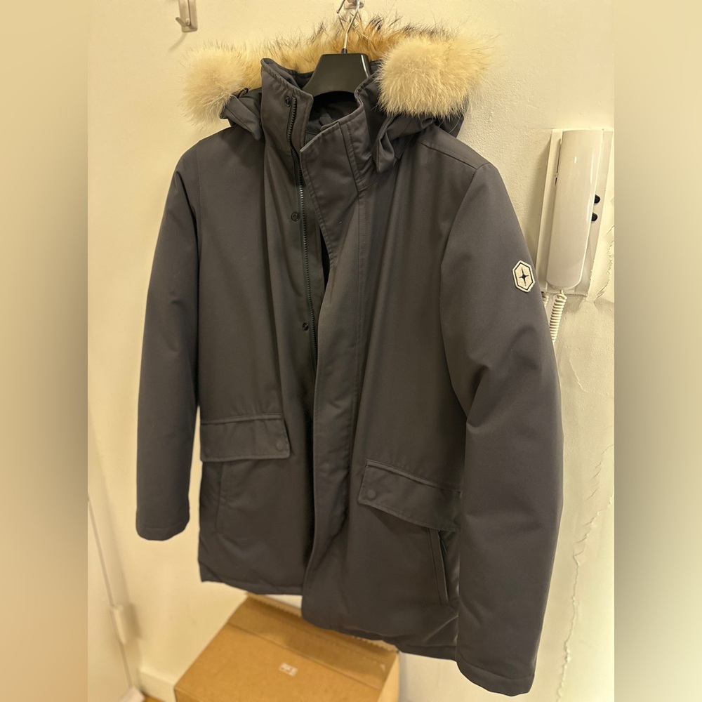 Quartz Co Parka in Gray Size M